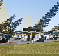 NRMA Victor Harbor Beachfront Holiday Park - Foster Accommodation