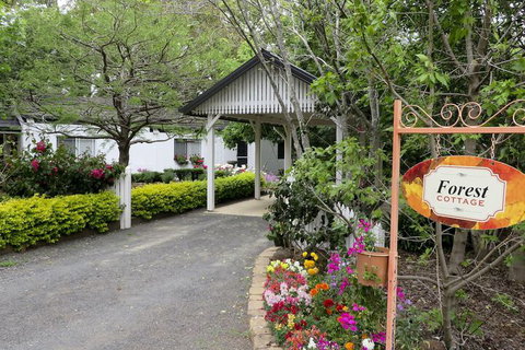 Homewood Cottages - Foster Accommodation 1