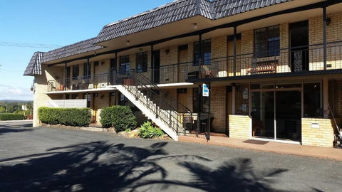 In Town Motor Inn - Foster Accommodation 1