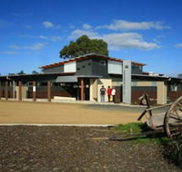 Swansea Backpackers - Foster Accommodation