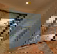 Sheer Pleasure Accommodation - Foster Accommodation