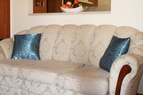 Sunset Retreat - Foster Accommodation 2