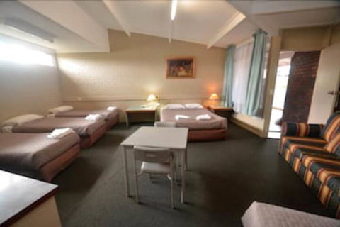 Parkview Motor Inn Parkes - Foster Accommodation 3