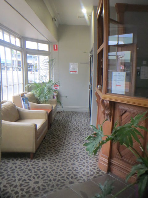 Coachman Hotel Motel - Foster Accommodation 4