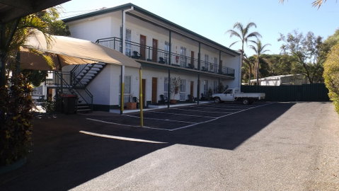 Central Point Motel - Foster Accommodation 2