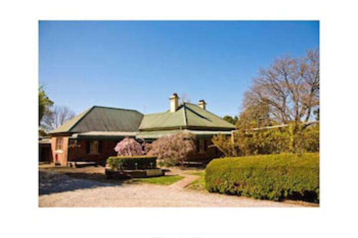 Moss Vale NSW Foster Accommodation