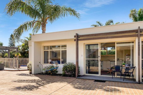 Seashells Apartments Merimbula - Foster Accommodation 2