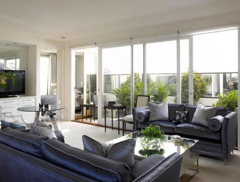 Andres Mews Luxury Serviced Apartments - Foster Accommodation 3