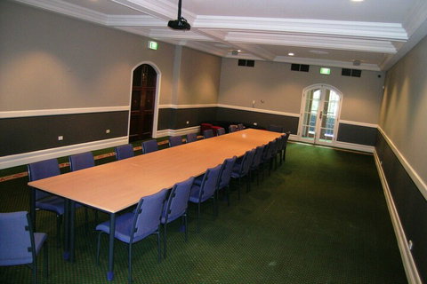 RMIT Village House - Foster Accommodation 5
