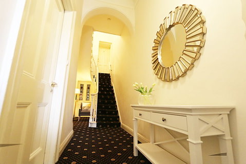 Carlton Terrace - Foster Accommodation 3