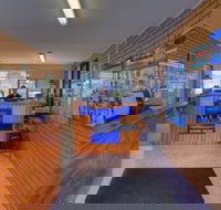 Low Head Tourist Park - Caravan Park - Foster Accommodation