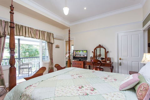 Elindale House Bed & Breakfast - Foster Accommodation 6