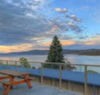Lake Jindabyne Hotel