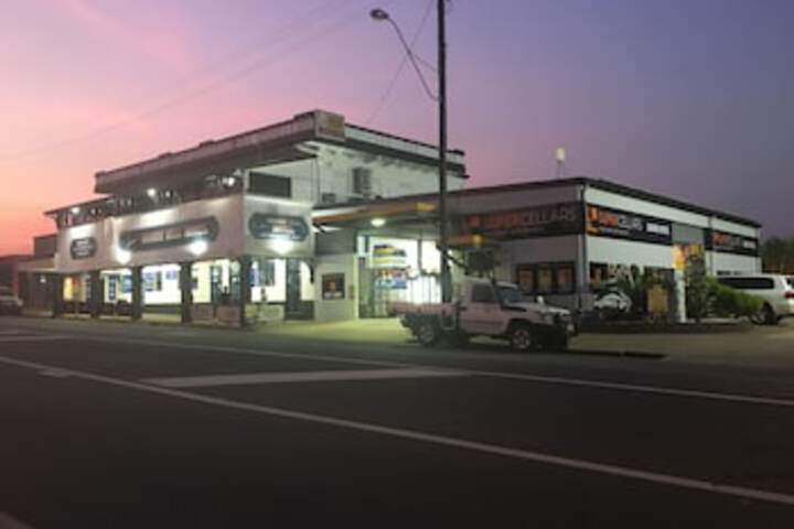 Wanjuru QLD Foster Accommodation