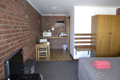 Kardinia Park Motel - Foster Accommodation 5