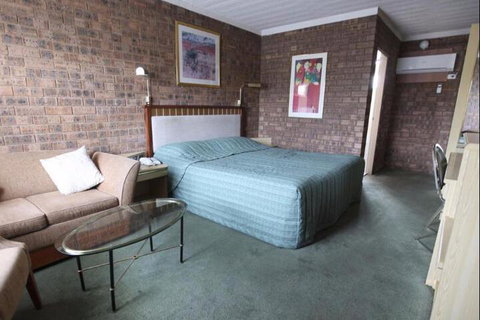 Countryman Motor Inn - Foster Accommodation 7