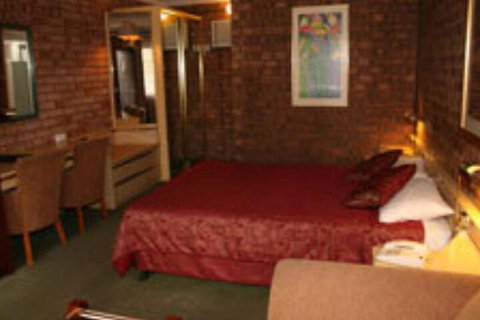 Countryman Motor Inn - Foster Accommodation 6