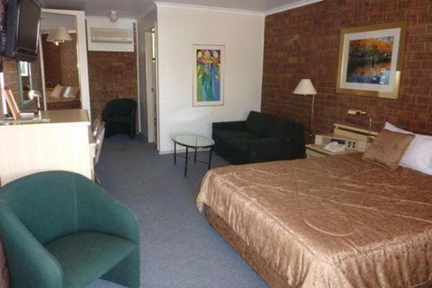 Countryman Motor Inn - Foster Accommodation 3