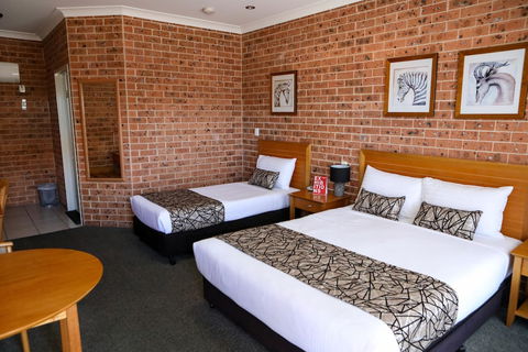 Akuna Motor Inn And Apartments - Foster Accommodation 4