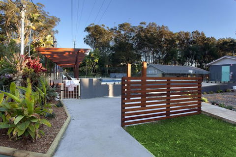 Sapphire Beach Holiday Park - Foster Accommodation 7