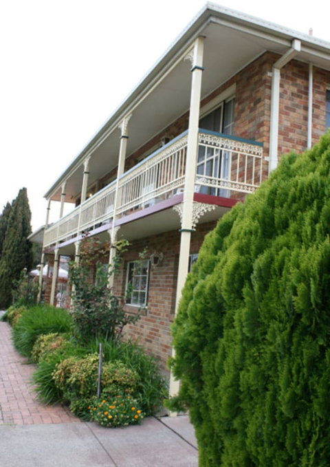 Grand Manor Motor Inn - Queanbeyan - Foster Accommodation 1