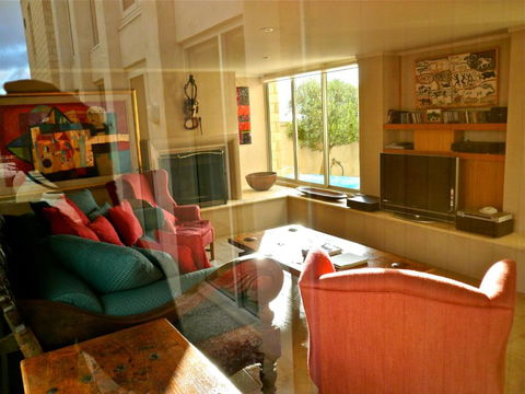 The Princess House - Foster Accommodation 1