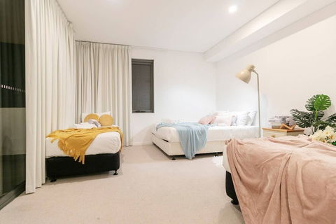 A19 Darling Harbour 2 BDR APT - Foster Accommodation 5