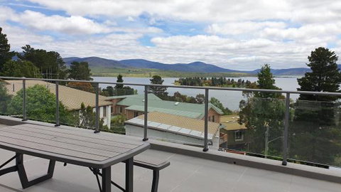 Summit 15 - Foster Accommodation 6