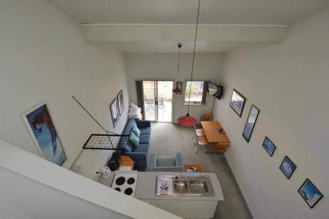 Razorback 3 - Foster Accommodation 6