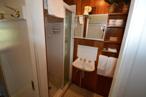 Tyrola 1 - Foster Accommodation 4