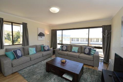 Kirwan 40 - Foster Accommodation 1