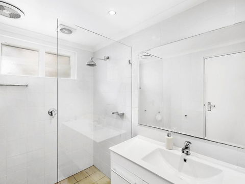 Avoca Beach Haven 5 / 161 Avoca Drive Avoca Beach - Foster Accommodation 3