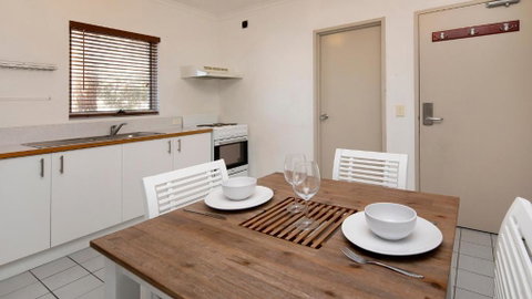 Cascades 7 Centrally Located With Beautiful Views - Foster Accommodation 5