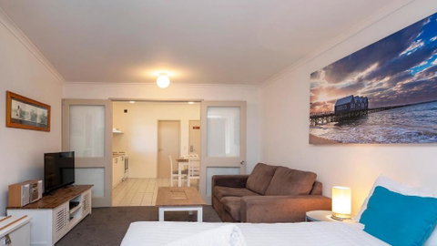 Cascades 7 Centrally Located With Beautiful Views - Foster Accommodation 1