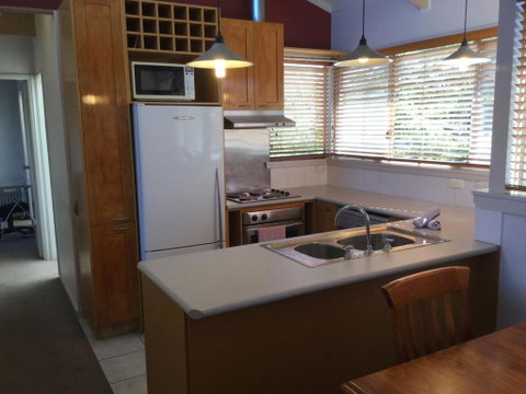 Kooringa 12 - Foster Accommodation 6