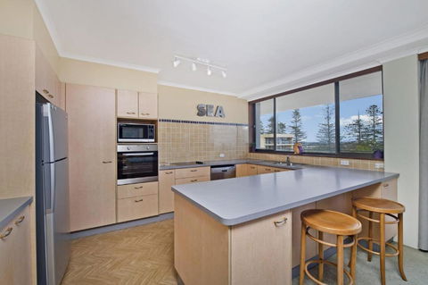 Akuna 14 6 Joffre Street - Foster Accommodation 4