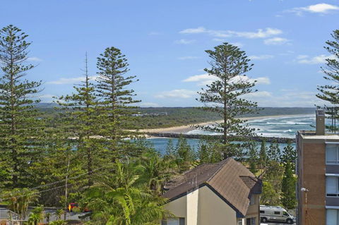 Akuna 20 6 Joffre Street - Foster Accommodation 2