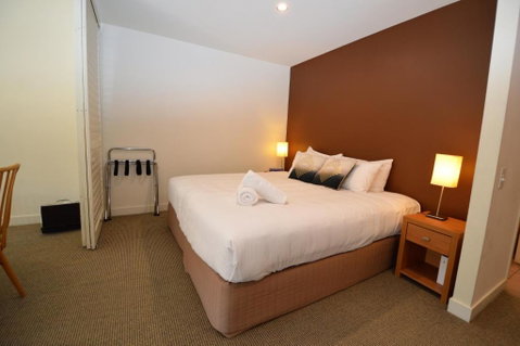 Squatters 1 - Foster Accommodation 6