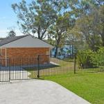 Wanda Magic 19 Randall Drive Beautiful Water Front House - Foster Accommodation 0