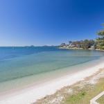 Sunrise Waters 2 / 63 Soldiers Point Road Stunning Waterfront Property - Foster Accommodation 0