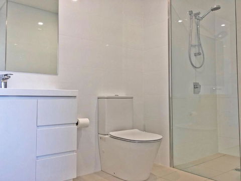Avra Seabreeze 503 / 4 8 Bullecourt Street - Foster Accommodation 5