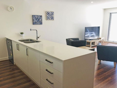 Avra Seabreeze 503 / 4 8 Bullecourt Street - Foster Accommodation 6