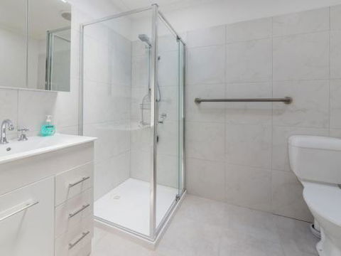 DRIFTAWAY ACROSS FROM SURF BEACH - Foster Accommodation 5