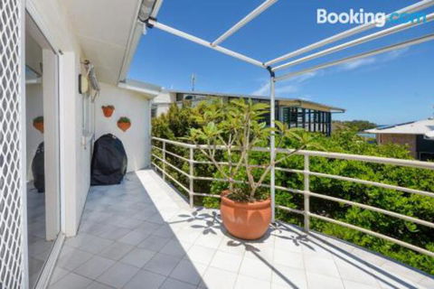 Ballantrae 8 Sawtell NSW - Foster Accommodation 3