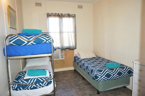 Exmouth Villas Unit 29 Affordable 3 Bedroom Villa With A Great Location - Foster Accommodation 3