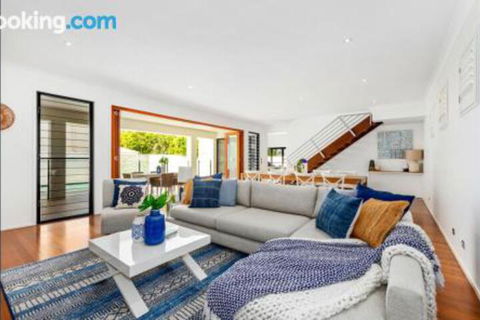 Narrabeen Beach House - Foster Accommodation 5