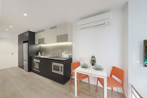 A Bright & Modern CBD Apt Next To Southern Cross - Foster Accommodation 5