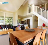 Hillcrest Spectacular views - Foster Accommodation