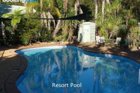 Hillcrest Spectacular Views! - Foster Accommodation 6