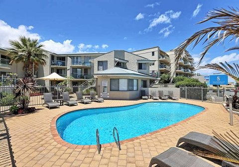 Sunset On Esplanade - Foster Accommodation 2